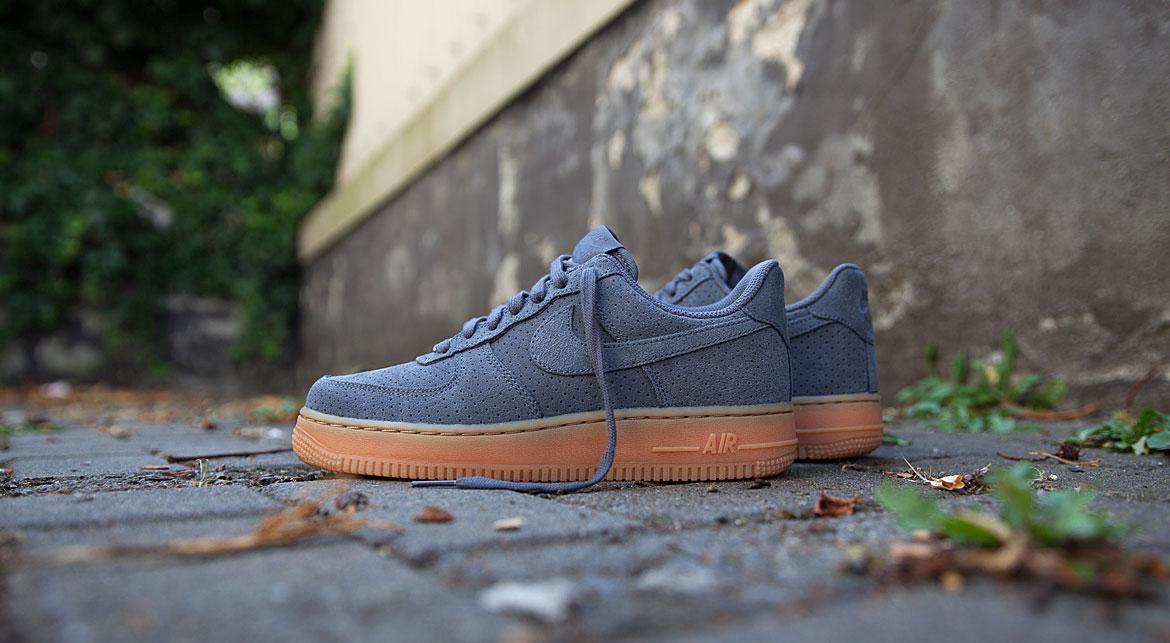 Nike air force 1 suede collection best sale